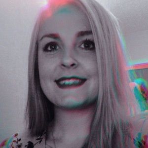 Meet your Posher, Deanna